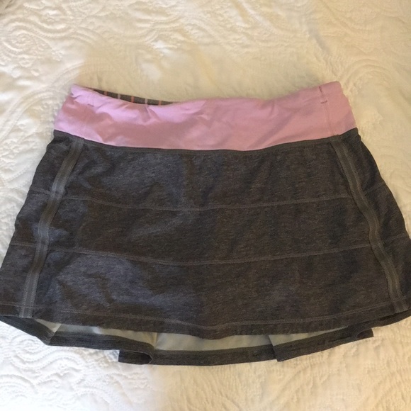 lululemon athletica Dresses & Skirts - Lululemon tennis skirt with built in shorts
